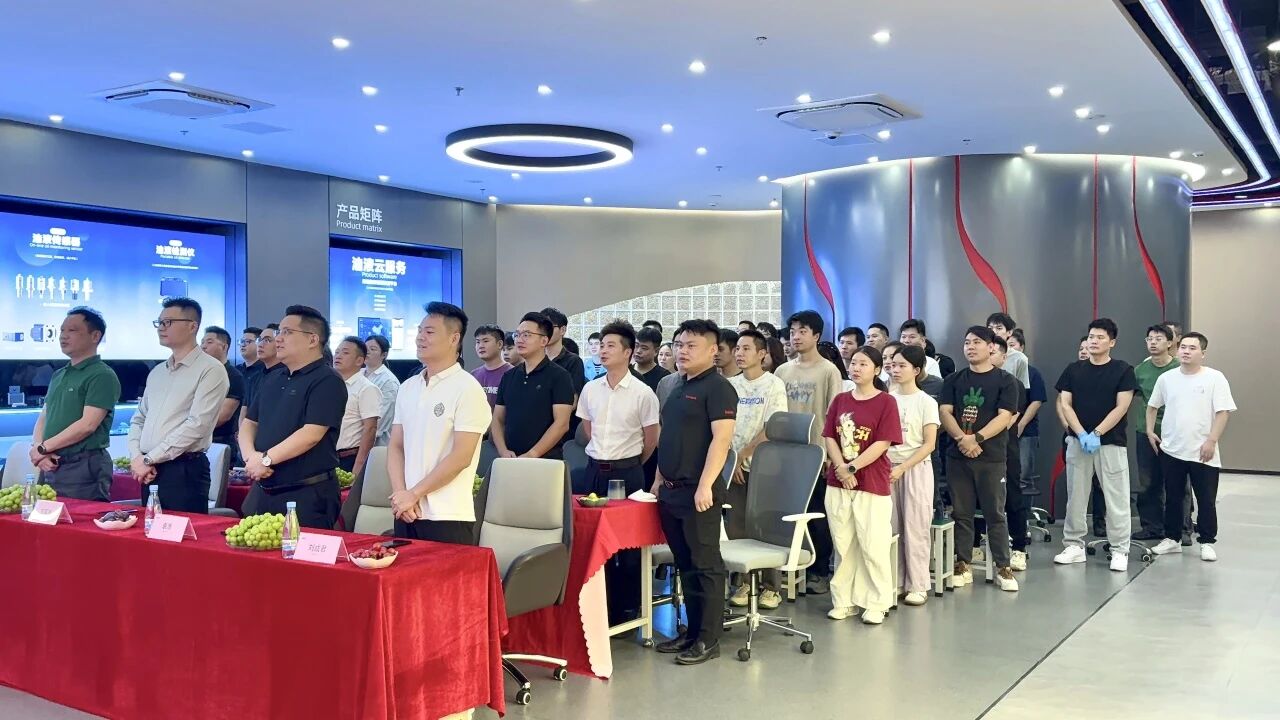 銘記歷史開創(chuàng)未來 | 智火柴從閱兵看中國智造底氣，以油品監(jiān)測實力護航 “國之重器” 圖2