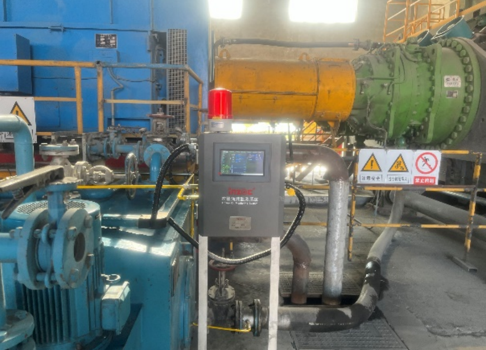 新疆中材水泥磨輥壓機(jī)減速機(jī)應(yīng)用案例：智能在線油液監(jiān)測系統(tǒng)助力設(shè)備穩(wěn)定高效運(yùn)行