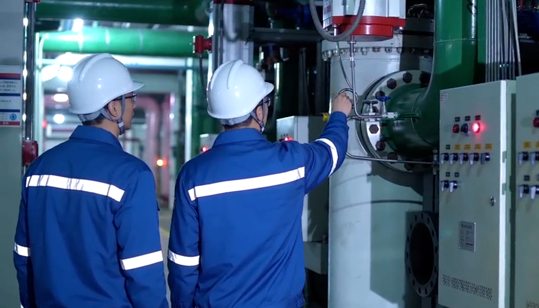 油液在線監(jiān)測系統(tǒng)如何賦能電廠超臨界汽輪機實現(xiàn)智能運維與低碳降本
